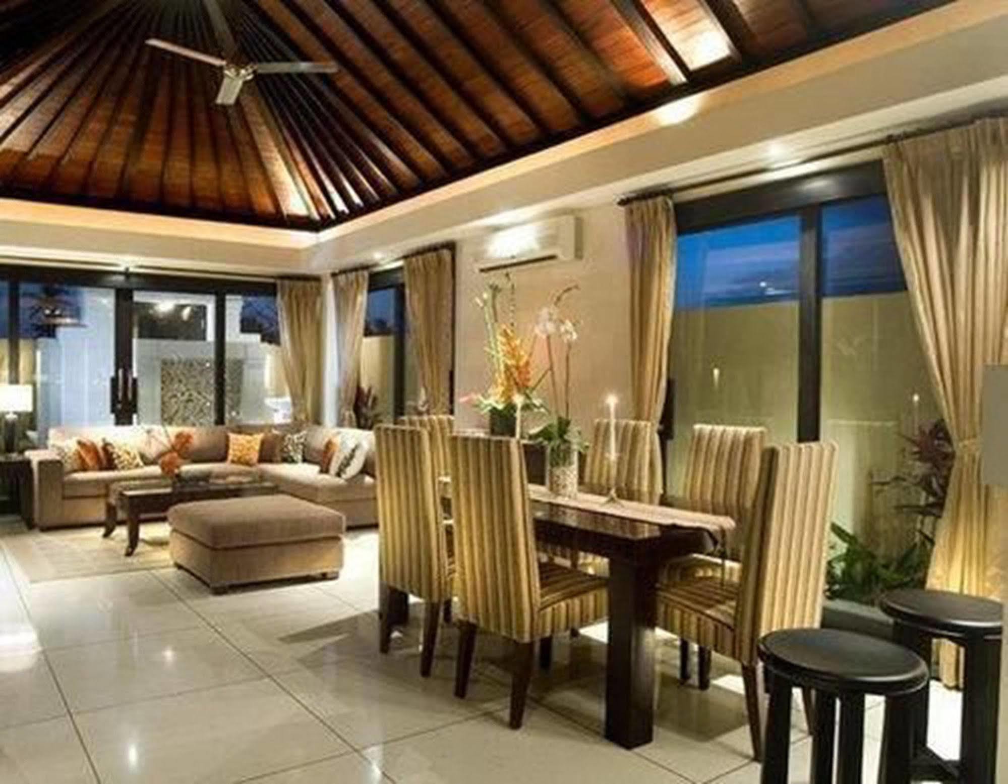 The Seri Villas Seminyak By Premier Hospitality Asia Eksteriør billede