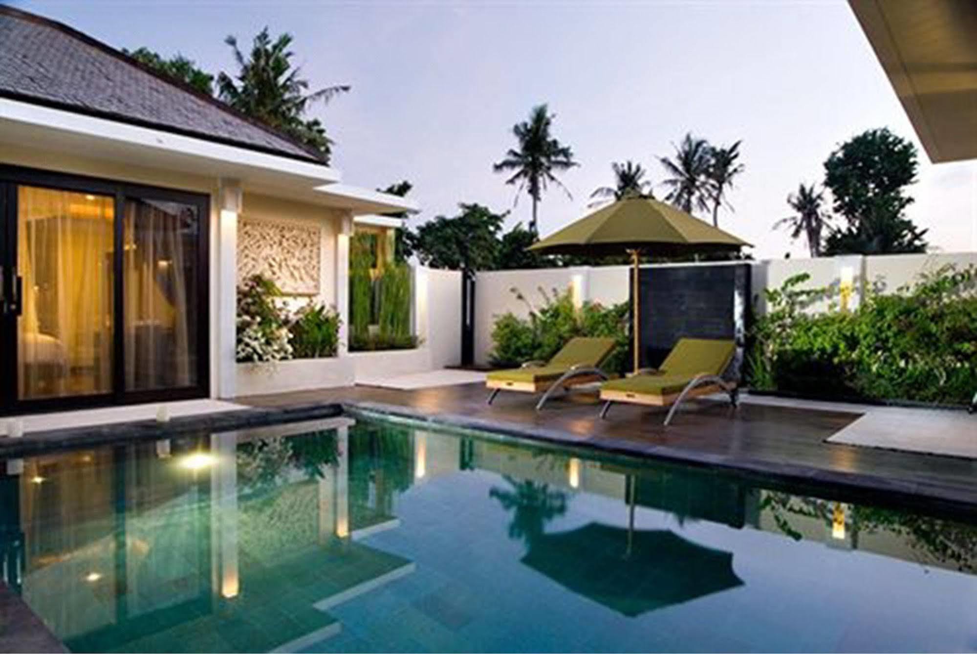 The Seri Villas Seminyak By Premier Hospitality Asia Eksteriør billede